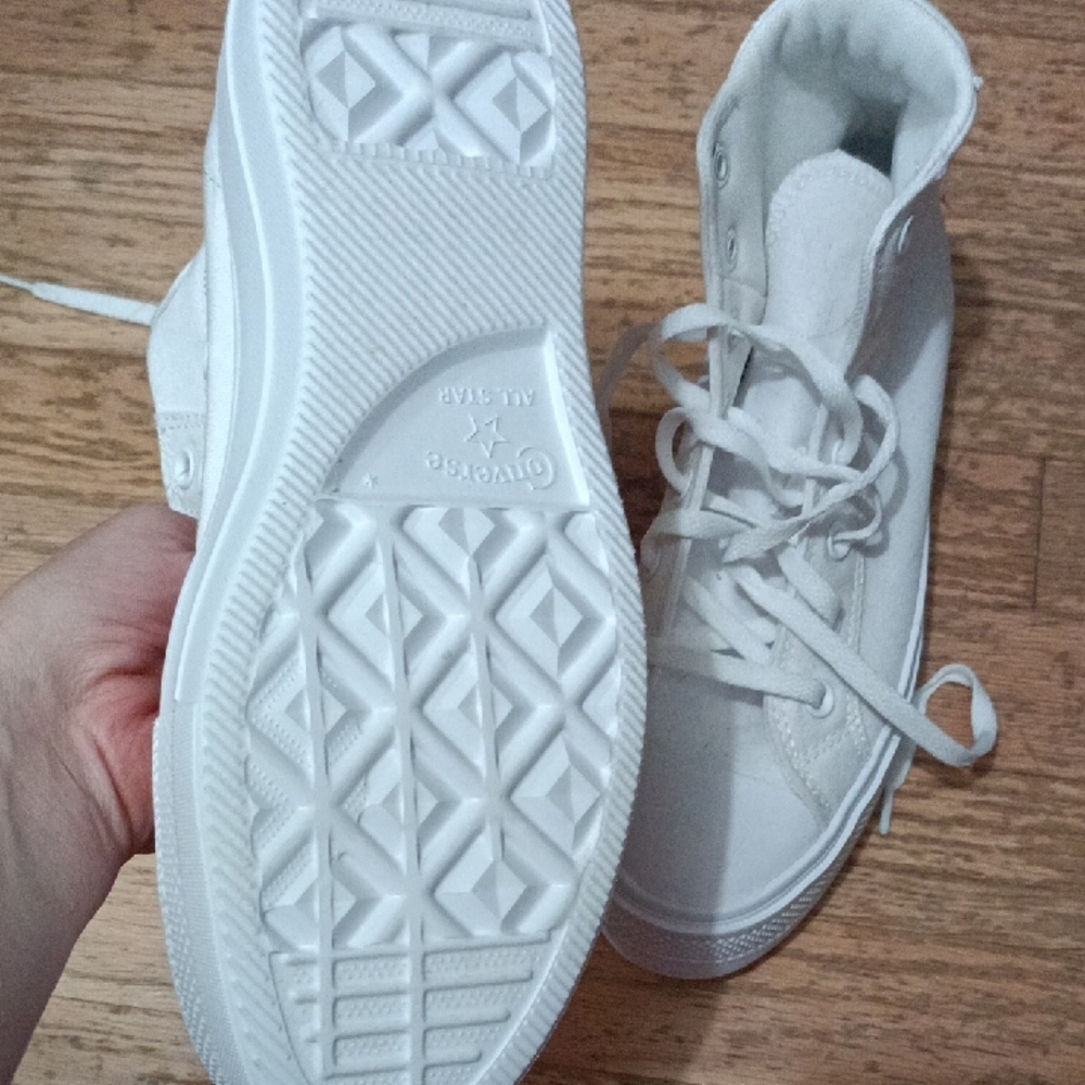 Converse White Platform High Top Sneakers - Picture 4 of 4